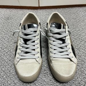Shu shop “Paula” size 6 1/2 cream and black shoes.
